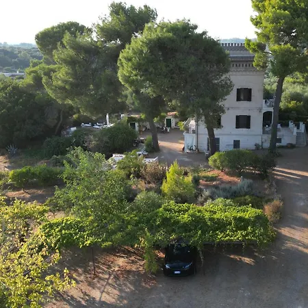 Landhuis Torre Marinella Ostuni