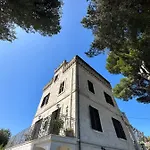 Torre Marinella * أوستوني